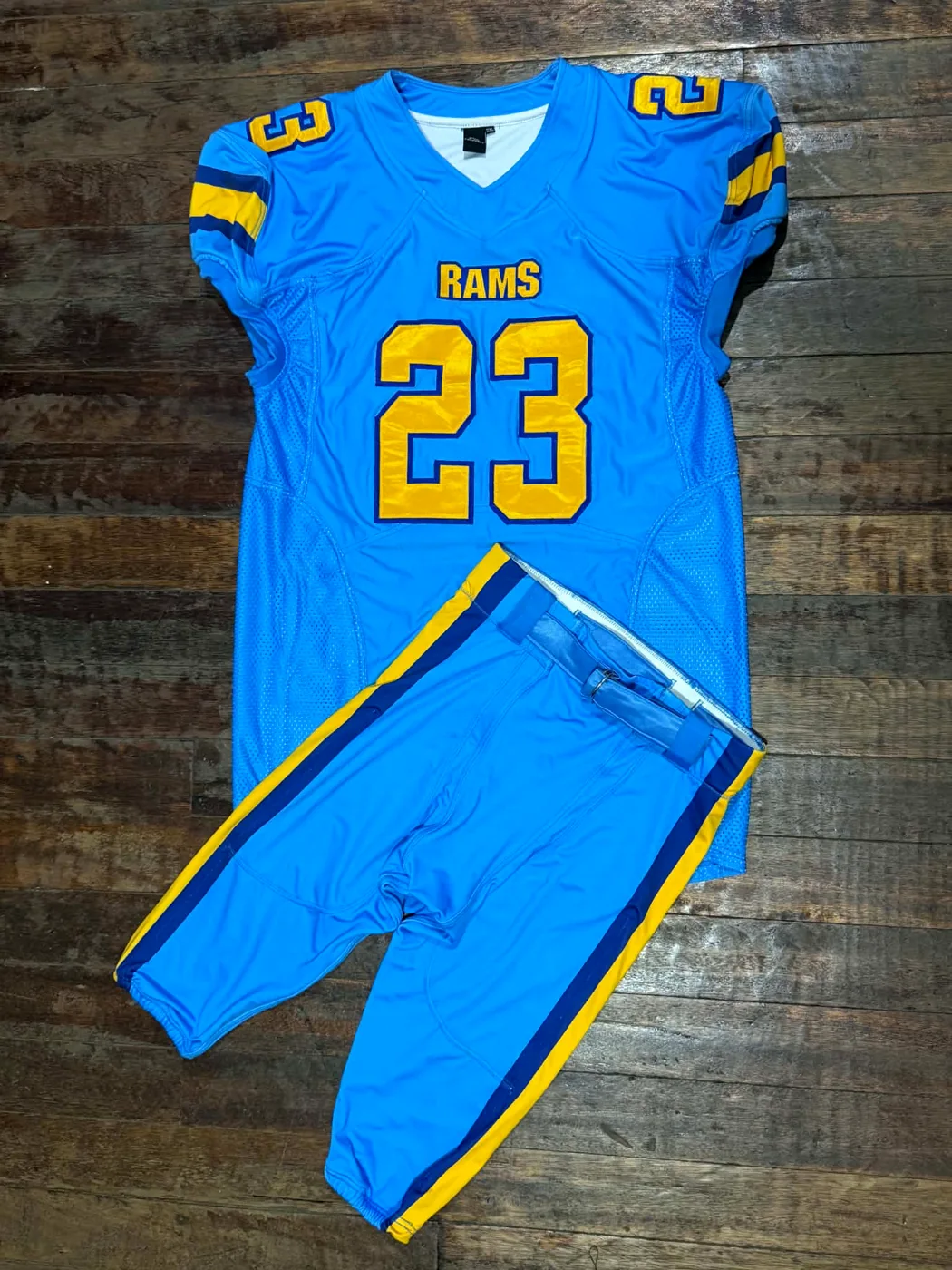 Football / Rams uniform